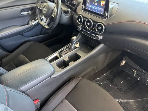 Used 2024 Nissan Sentra SR FWD image 34