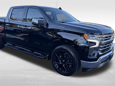 Used 2024 Chevrolet Silverado 1500 LTZ w/ LTZ Convenience Package II image 4