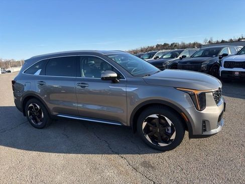 New 2026 Kia Sorento EX AWD/4WD image 2