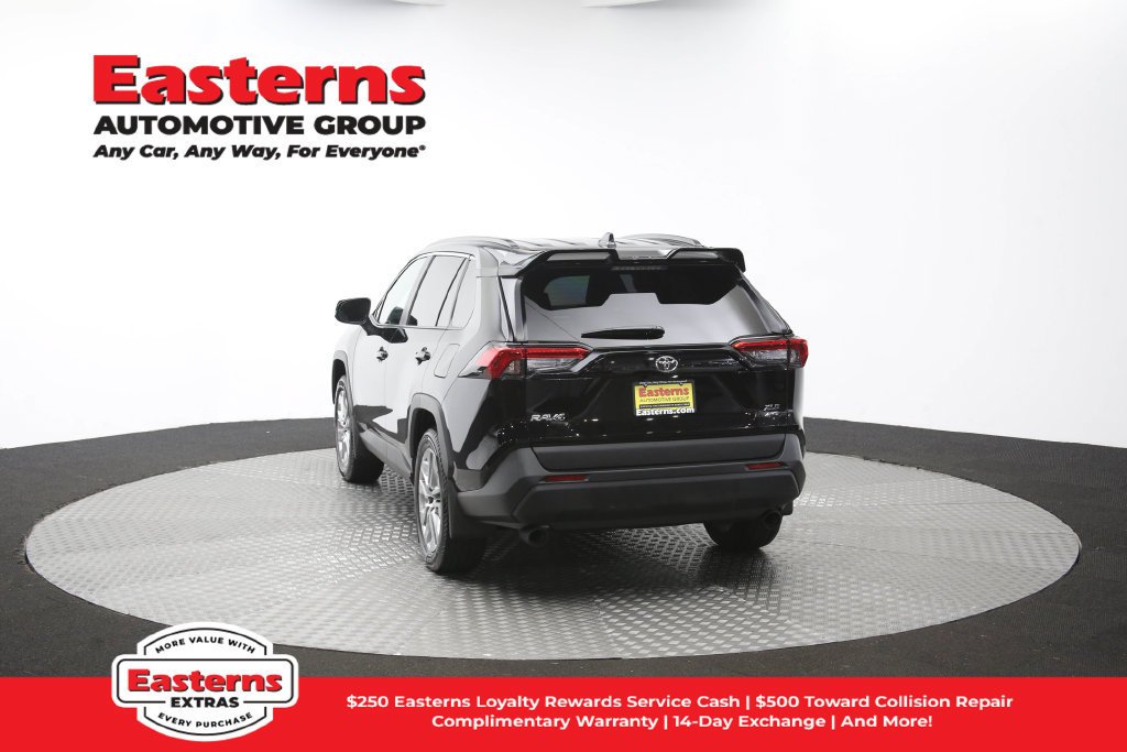 Used 2025 Toyota RAV4 XLE Premium w/ Weather Package AWD/4WD image 43