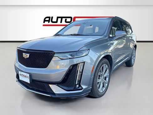 Used 2020 Cadillac XT6 Sport AWD/4WD image 3