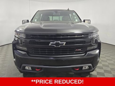 Used 2020 Chevrolet Silverado 1500 LT Trail Boss AWD/4WD image 2