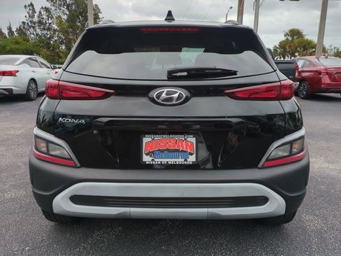 Used 2022 Hyundai Kona SEL image 5