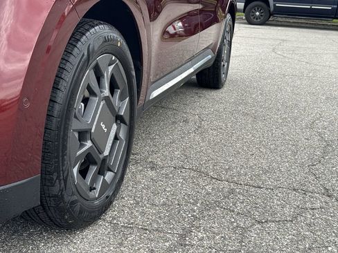 New 2026 Kia Carnival SX FWD image 18