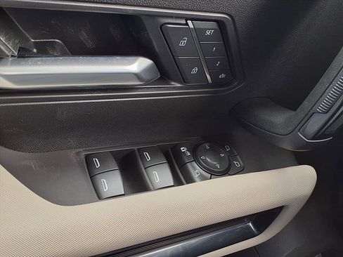 New 2026 GMC Hummer EV SUV image 19