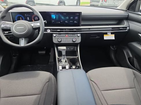 New 2026 Hyundai Tucson SE FWD image 18