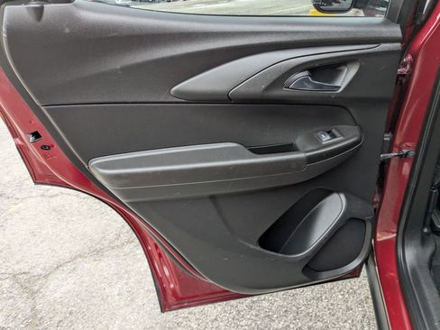 Certified 2021 Chevrolet TrailBlazer LT w/ Convenience Package image 26