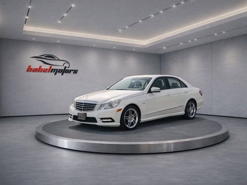 Used 2012 Mercedes-Benz E 350 Sedan image 3