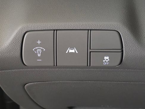 Used 2023 Hyundai Elantra SEL w/ Convenience Package FWD image 33