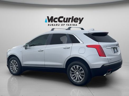 Used 2018 Cadillac XT5 Luxury w/ Driver Awareness Package image 5