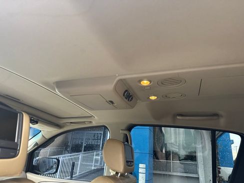 Used 2013 Nissan Armada Platinum RWD image 9