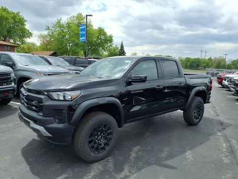 New 2026 Chevrolet Colorado Trail Boss AWD/4WD image 4