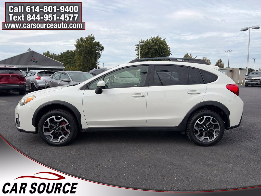 Used 2017 Subaru Crosstrek 2.0i Premium w/ Moonroof Package AWD/4WD image 9