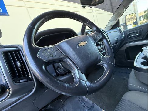 Used 2016 Chevrolet Silverado 2500 LT AWD/4WD image 8