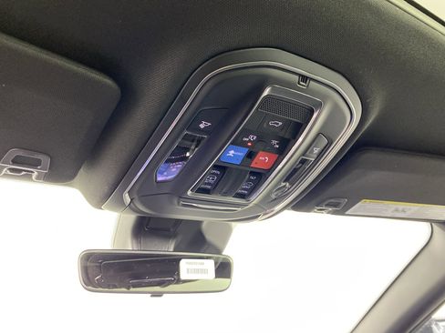 New 2026 Jeep Grand Cherokee Altitude image 25