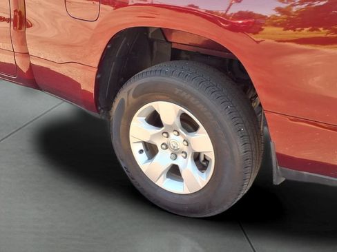 Used 2021 RAM 1500 Big Horn RWD image 21