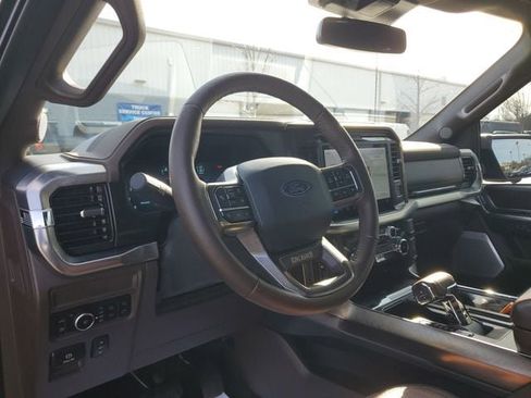 Used 2025 Ford F150 King Ranch w/ FX4 Off-Road Package image 21