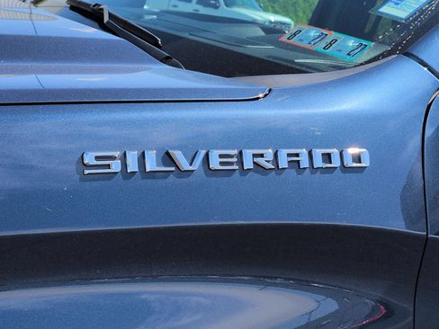 Certified 2022 Chevrolet Silverado 1500 Custom AWD/4WD image 32