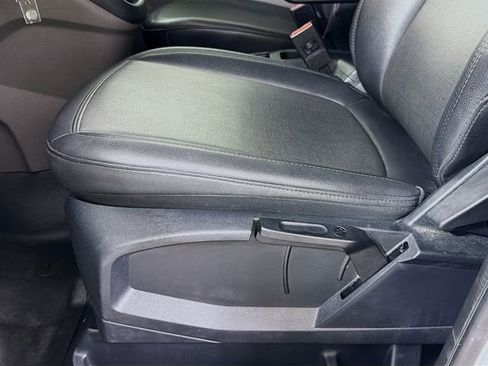 Used 2023 Ford Transit Connect XL image 19