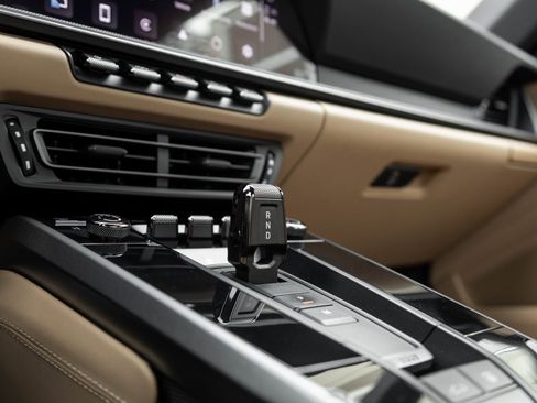 Certified 2024 Porsche 911 Carrera image 27