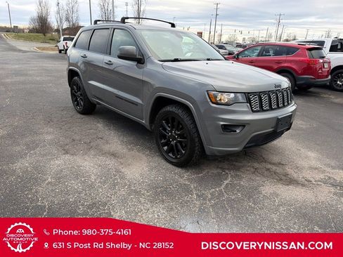 Used 2019 Jeep Grand Cherokee Altitude image 5