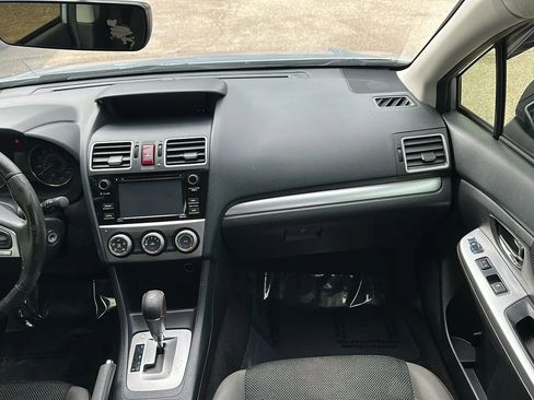 Used 2017 Subaru Crosstrek 2.0i Premium AWD/4WD image 26
