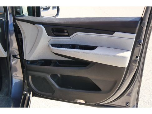 Used 2023 Honda Odyssey EX-L image 16