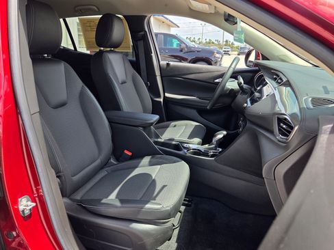 Used 2023 Buick Encore GX Select AWD/4WD image 17