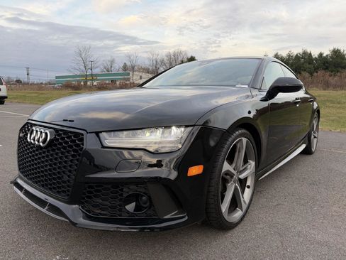 Used 2017 Audi RS 7 Prestige image 2