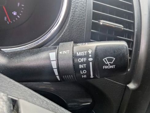 Used 2013 Kia Sorento LX image 31