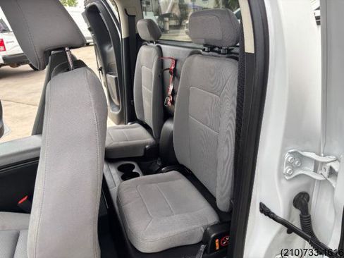 Used 2022 Chevrolet Colorado W/T image 23