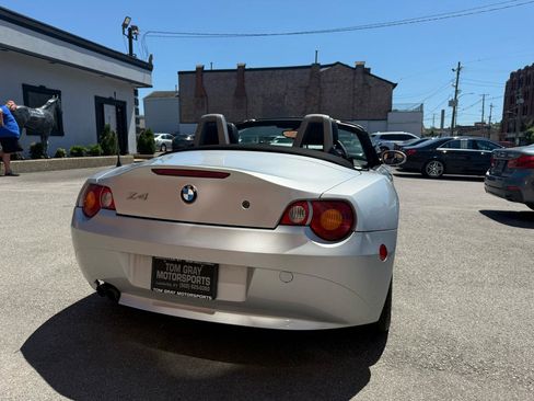 Used 2003 BMW Z4 3.0i RWD image 3