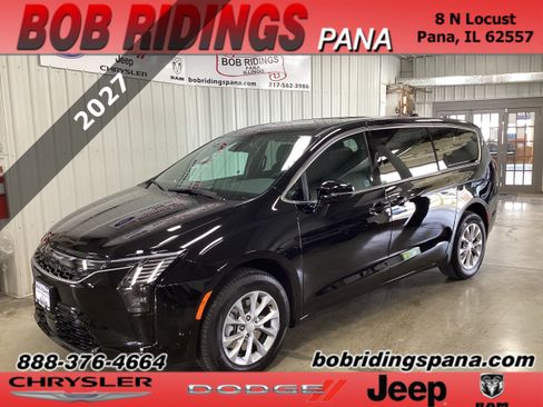 New 2027 Chrysler Pacifica Select AWD/4WD image 1