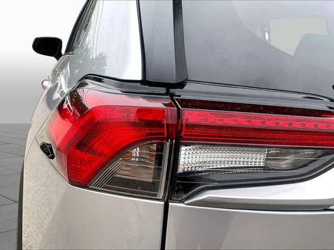 Used 2025 Toyota RAV4 LE FWD image 26