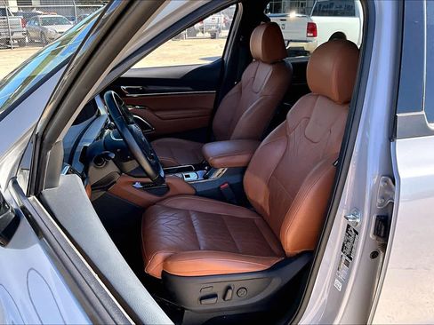 Used 2024 Kia Telluride SX X-Line image 8