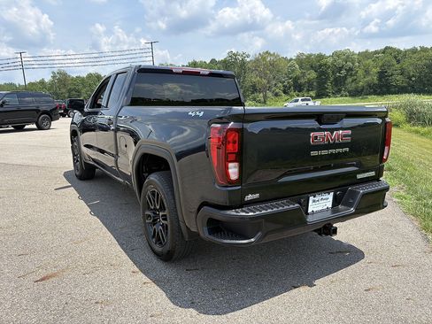 Used 2025 GMC Sierra 1500 Elevation AWD/4WD image 3
