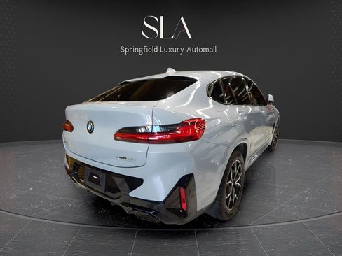 Used 2023 BMW X4 xDrive30i w/ M Sport Package image 3