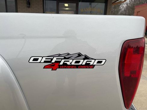 Used 2012 GMC Canyon SLT image 16