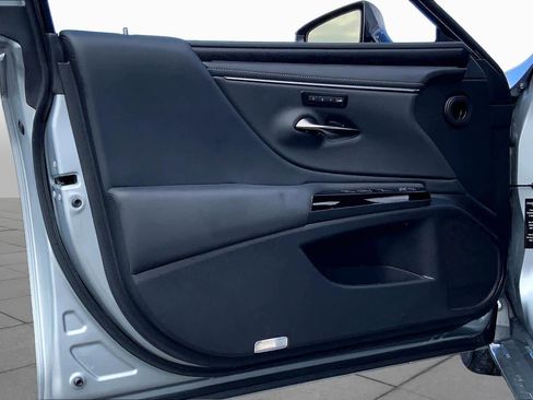 Used 2024 Lexus ES 350 w/ Technology Package FWD image 21