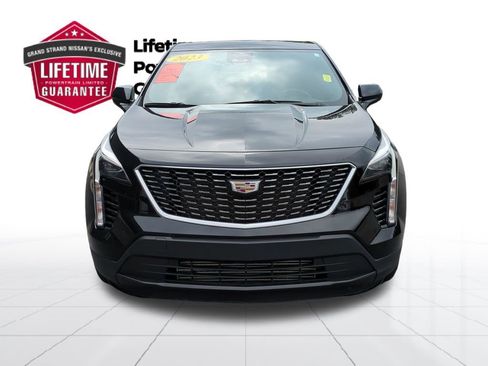 Used 2023 Cadillac XT4 Luxury w/ Cold Weather Package image 8
