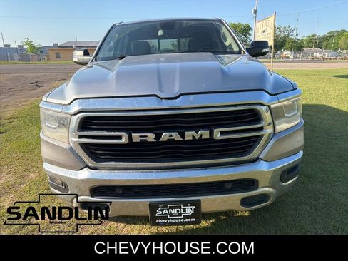 Used 2019 RAM 1500 Big Horn AWD/4WD image 2