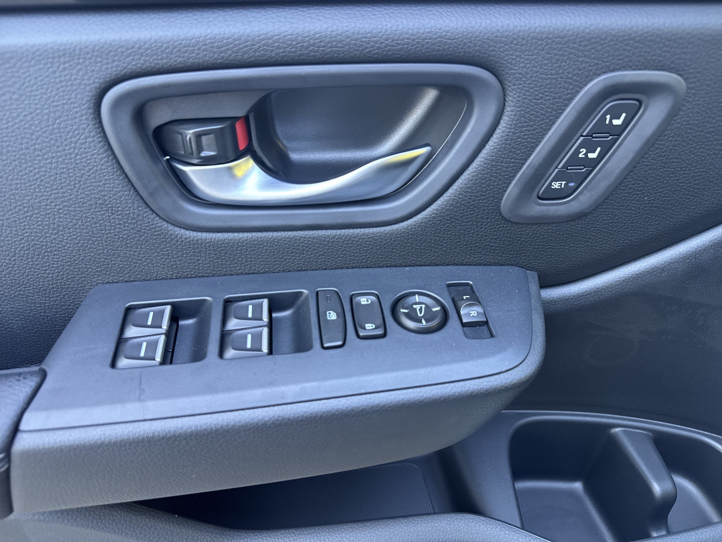 New 2026 Honda Pilot EX-L image 8