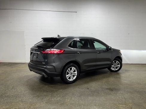 Used 2020 Ford Edge SEL w/ Cargo Accessory Package FWD image 3