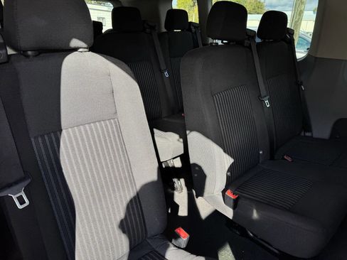 Used 2016 Ford Transit 350 XL image 11