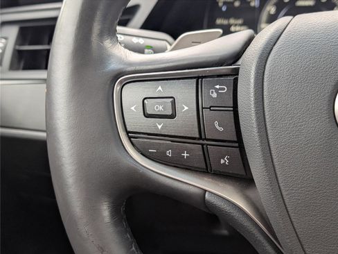 Certified 2023 Lexus ES 350 w/ Premium Package image 22