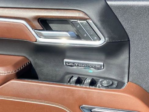 Used 2023 GMC Sierra 1500 Denali Ultimate image 20