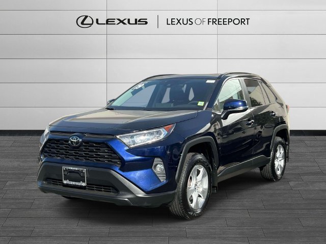 Used 2019 Toyota RAV4 XLE w/ All Weather Liner Package AWD/4WD image 3