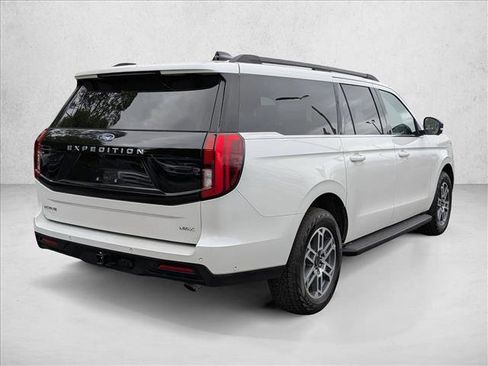 Used 2025 Ford Expedition Max Active image 6
