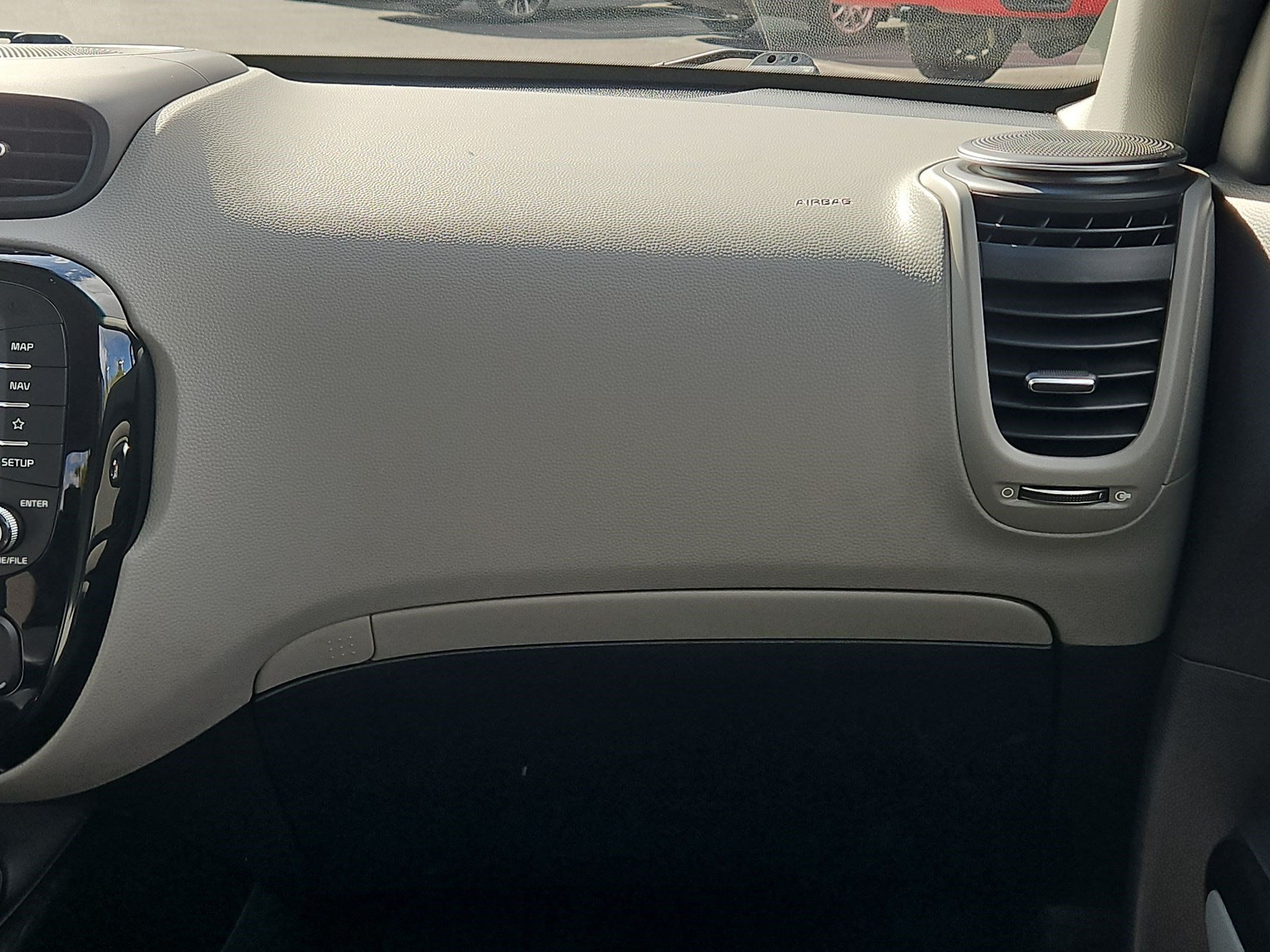 Used 2018 Kia Soul + w/ + Primo LIT Package FWD image 30
