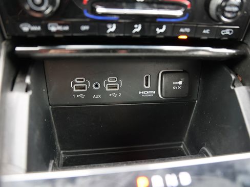 Used 2024 Jeep Grand Cherokee Limited 4xe image 31